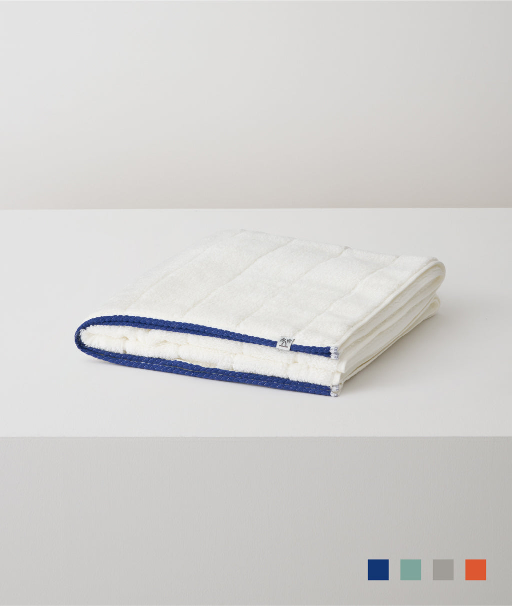 PREMIUM CABIN / BATH TOWEL / WHITE