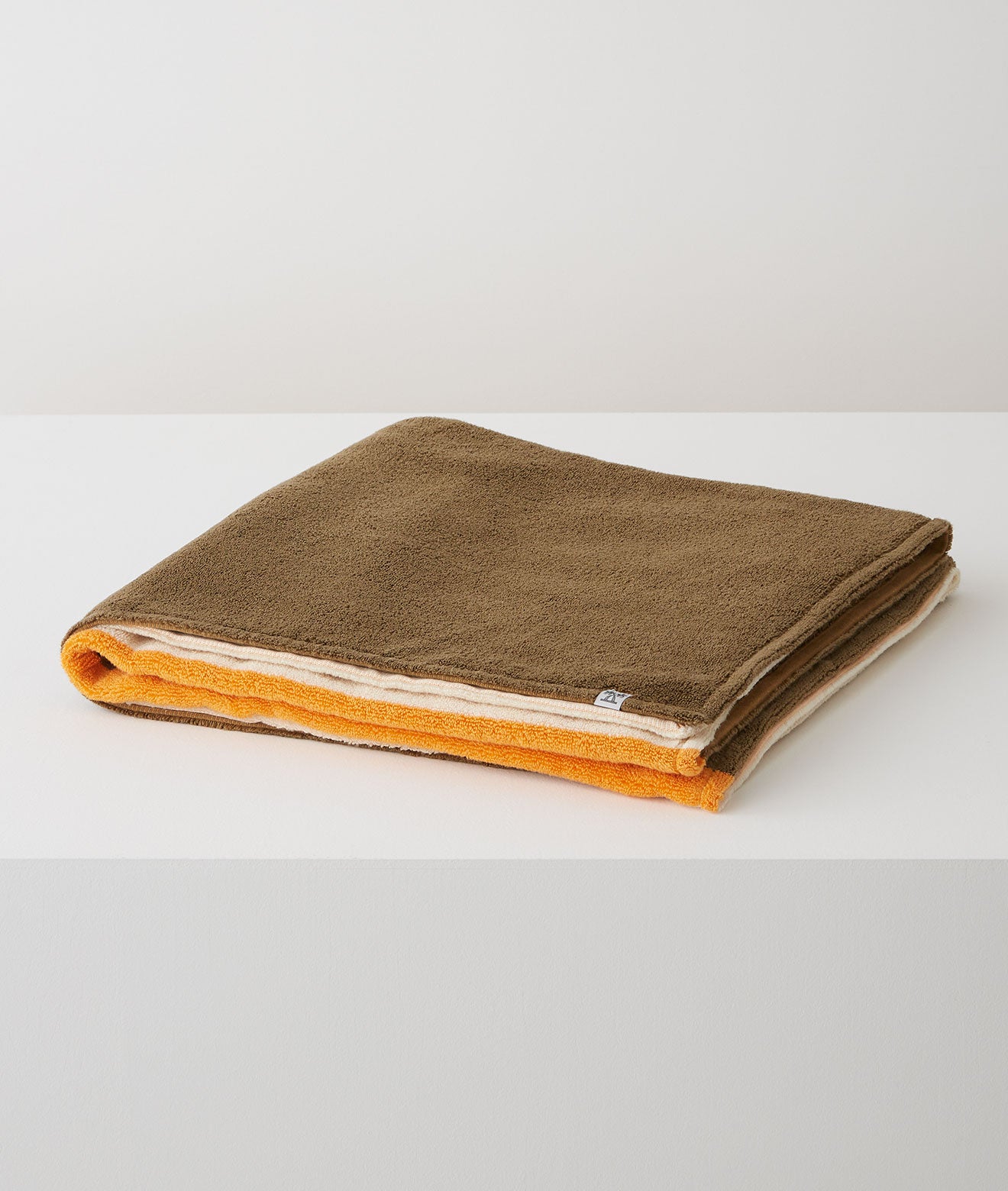 SALON TOWEL BATH SHEET / IVORY × OLIVE